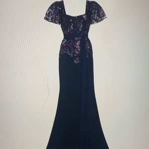 Beautiful long gown!